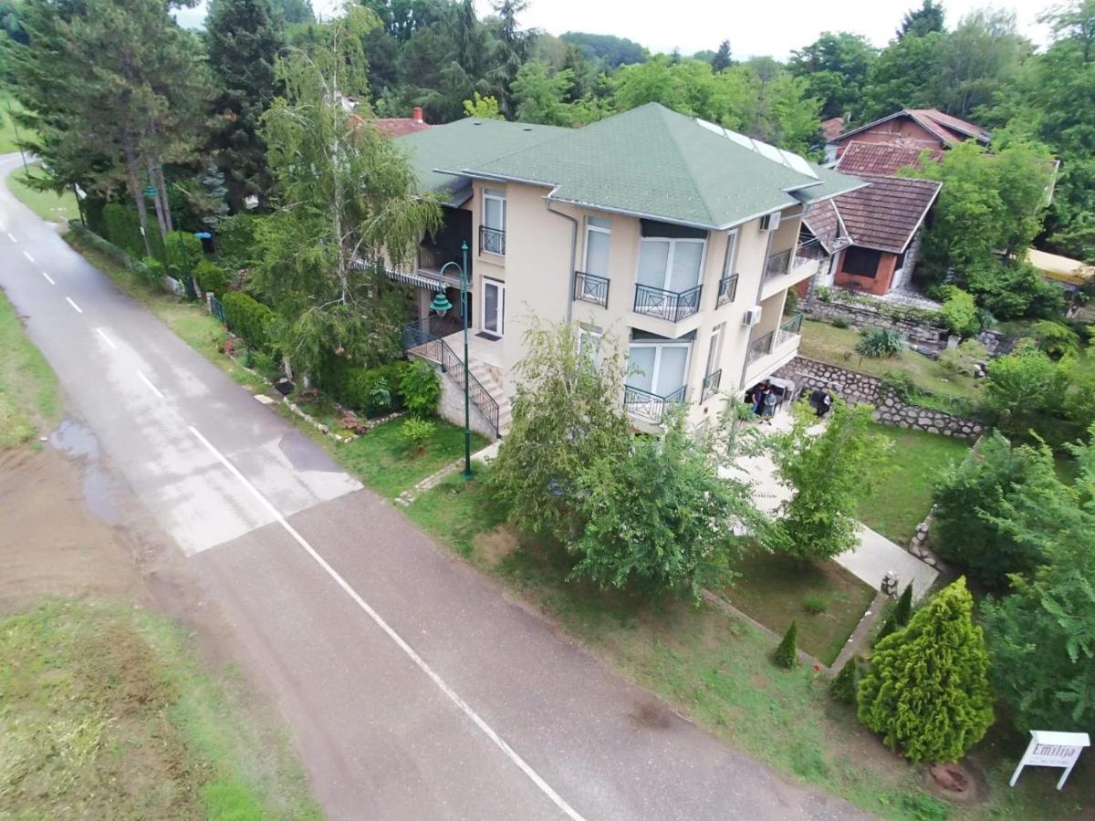 Hotel Sobe Emilija Veliko Gradište Exteriér fotografie